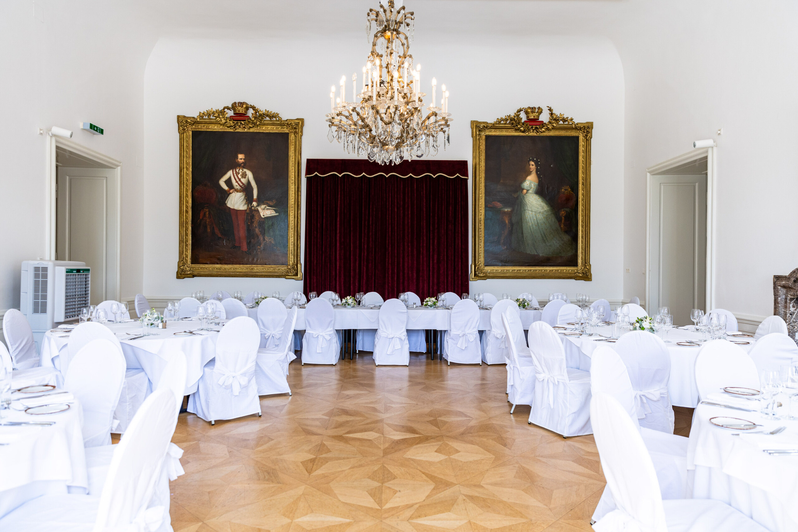Europahaus Wien Schloss-Miller-Aichholz Festsaal